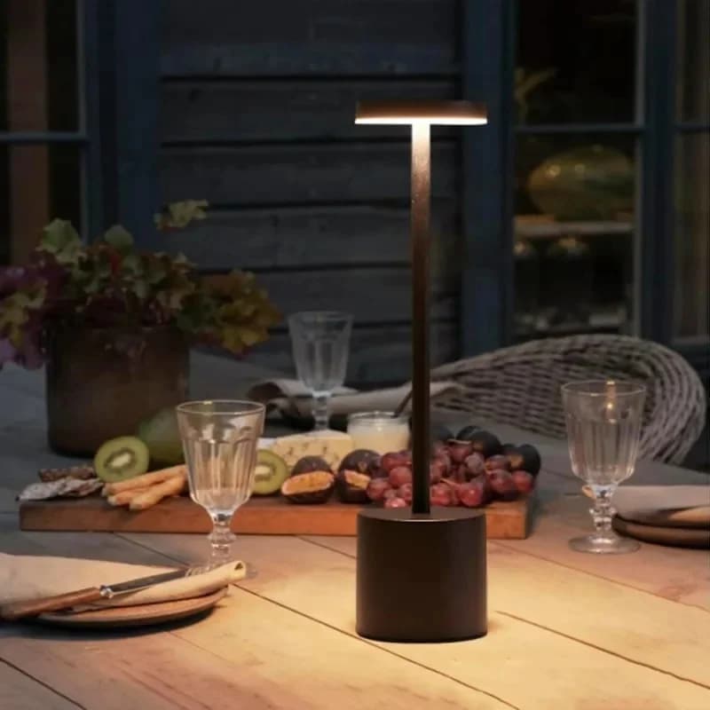 USB-uppladdningsbar dimbar metallnattdukslampa